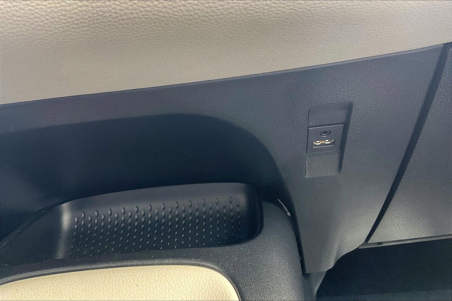 2020 Toyota Corolla Hybrid LE