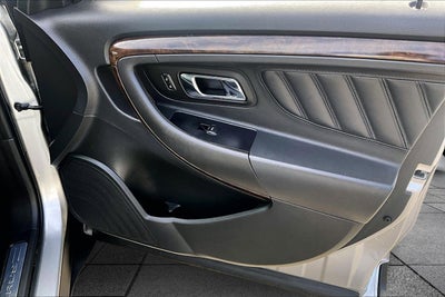 2017 Ford Taurus Limited