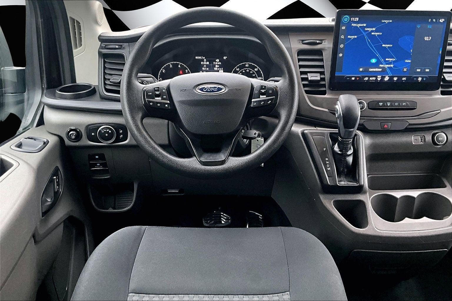 2022 Ford Transit Passenger Wagon XLT