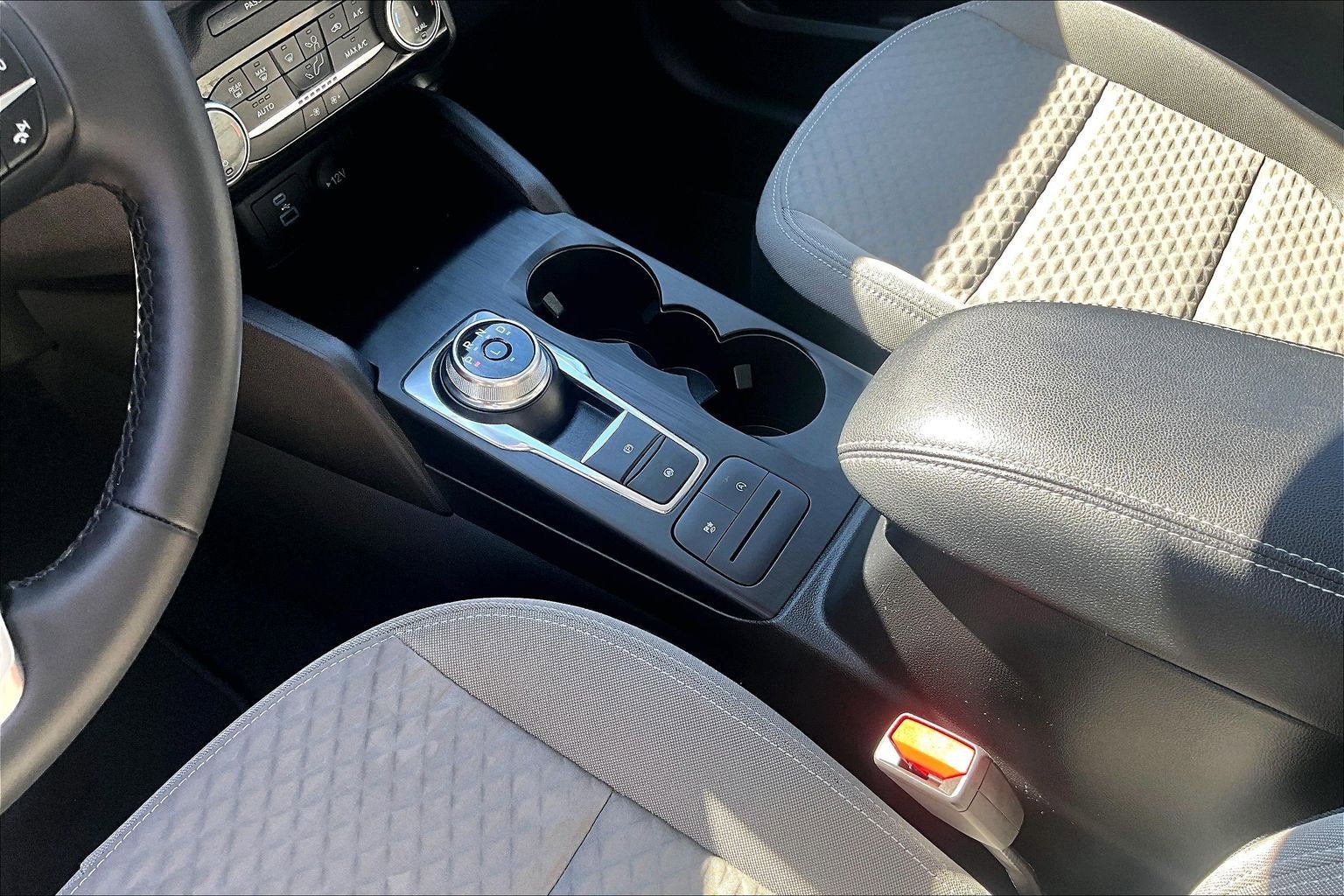 2022 Ford Escape SE CONVENIENCE PACKAGE