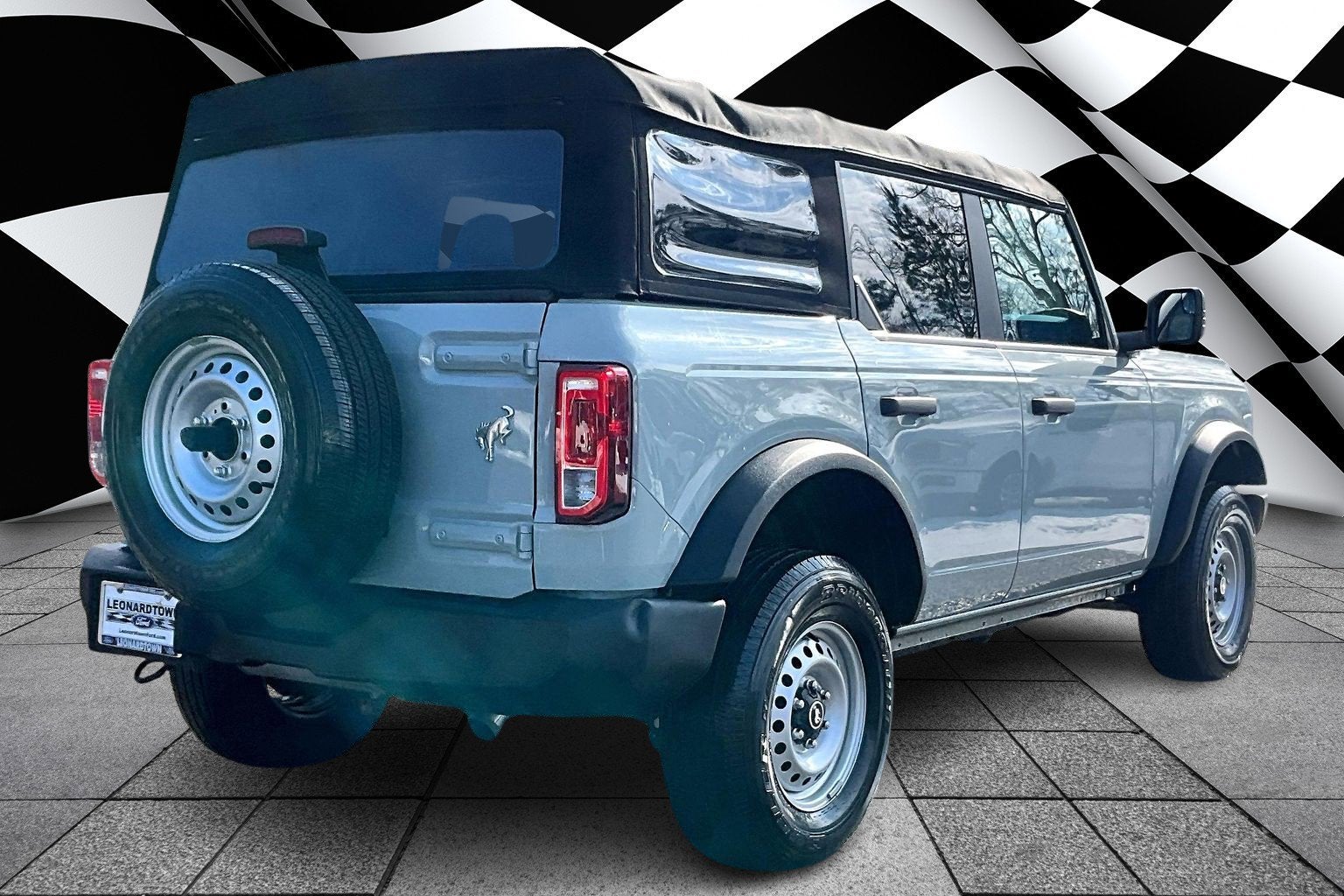 2022 Ford Bronco 4WD