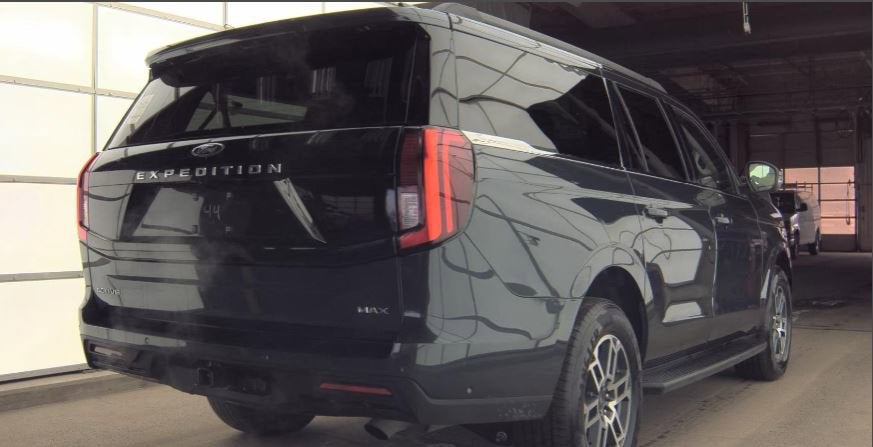 2025 Ford Expedition Max LUXURY PACKAGE