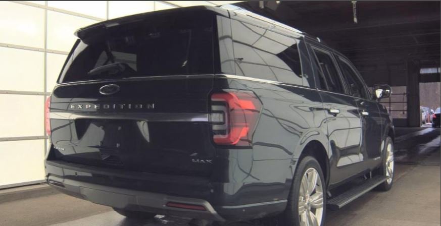 2022 Ford Expedition Max Platinum FACTORY ENTERTAINMENT SYSTEM