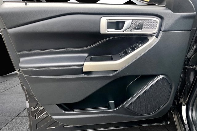 2022 Ford Explorer Limited PANO ROOF