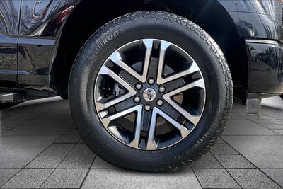 2023 Ford F-150 STX V8 CREW