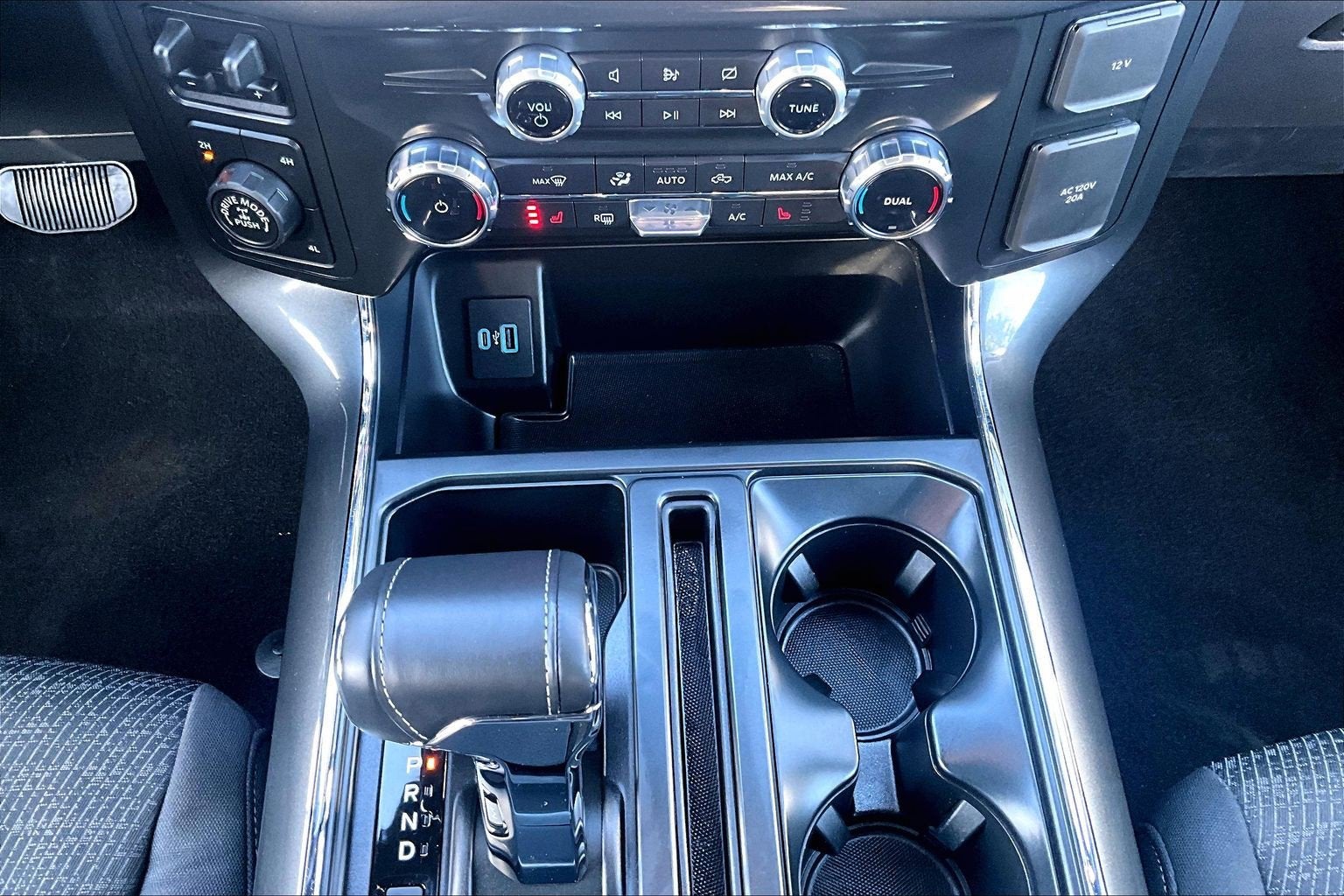 2022 Ford F-150 XLT SPORT 6 1/2 FOOT BED 3.5 ECO