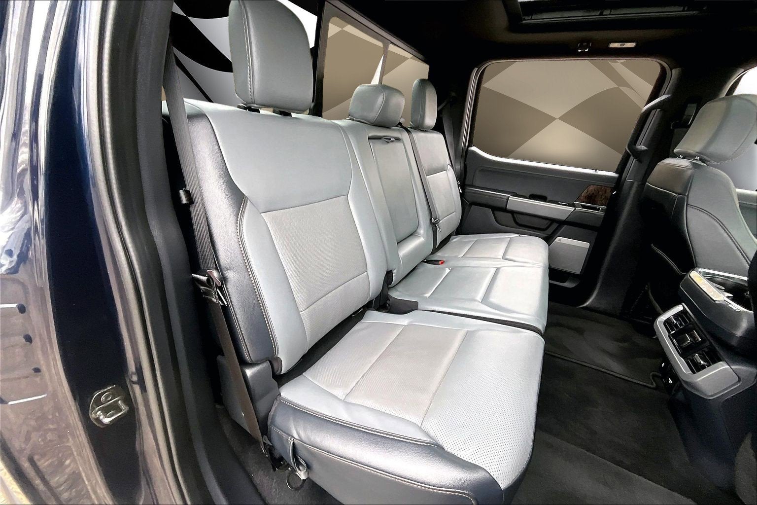 2023 Ford F-150 Lightning LARIAT