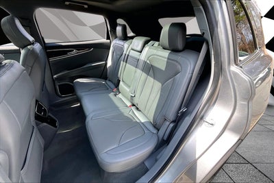 2021 Lincoln Nautilus Reserve