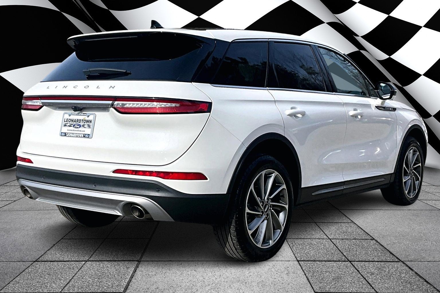 2023 Lincoln Corsair Standard