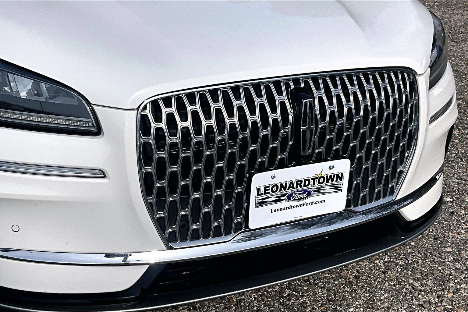 2023 Lincoln Corsair Standard