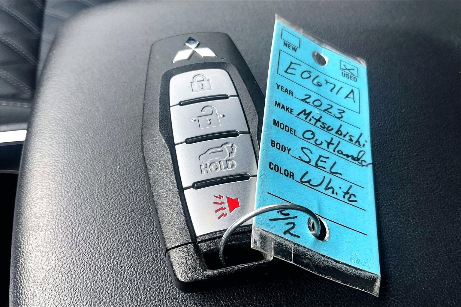 2023 Mitsubishi Outlander SEL