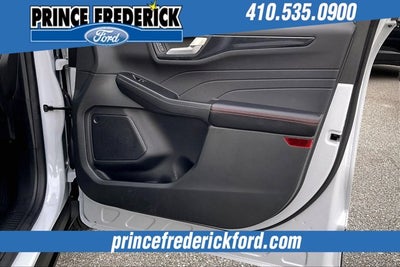 2025 Ford Escape ST-Line Select