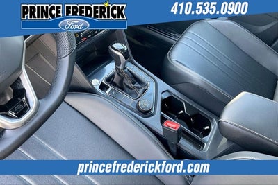 2022 Volkswagen Tiguan SE R-Line Black