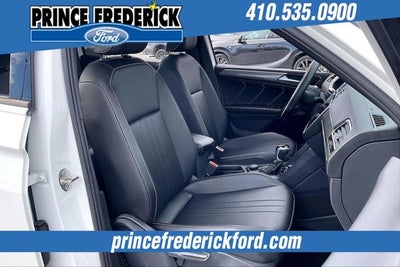 2022 Volkswagen Tiguan SE R-Line Black