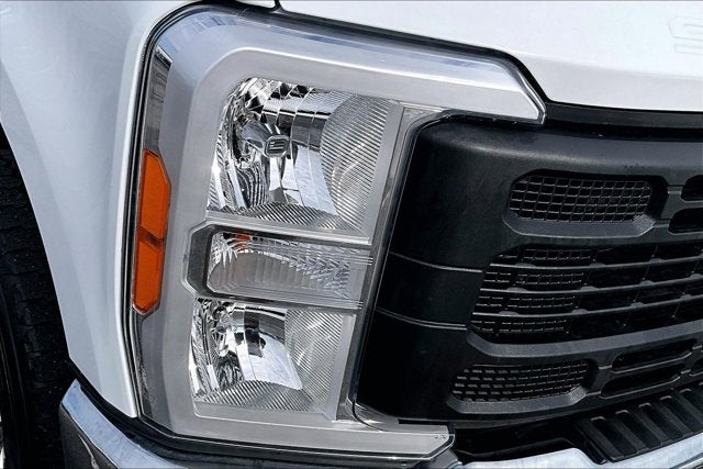 2023 Ford Super Duty F-350 SRW XL