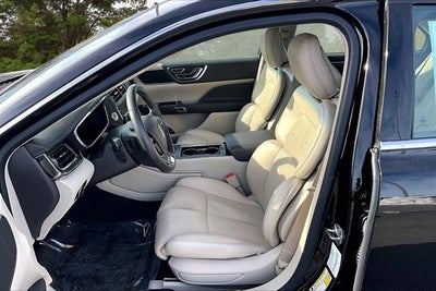 2019 Lincoln Continental Select