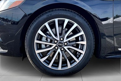 2019 Lincoln Continental Select