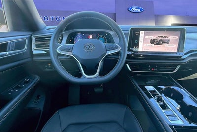 2024 Volkswagen Atlas Cross Sport 2.0T SE w/Technology