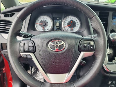 2017 Toyota Sienna L