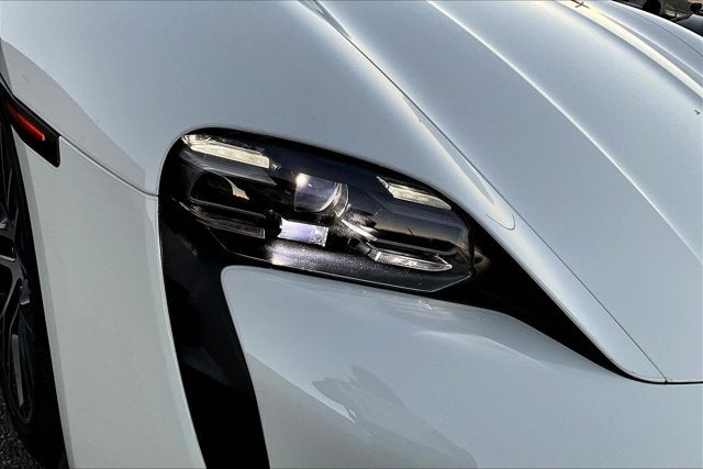 2022 Porsche Taycan Base