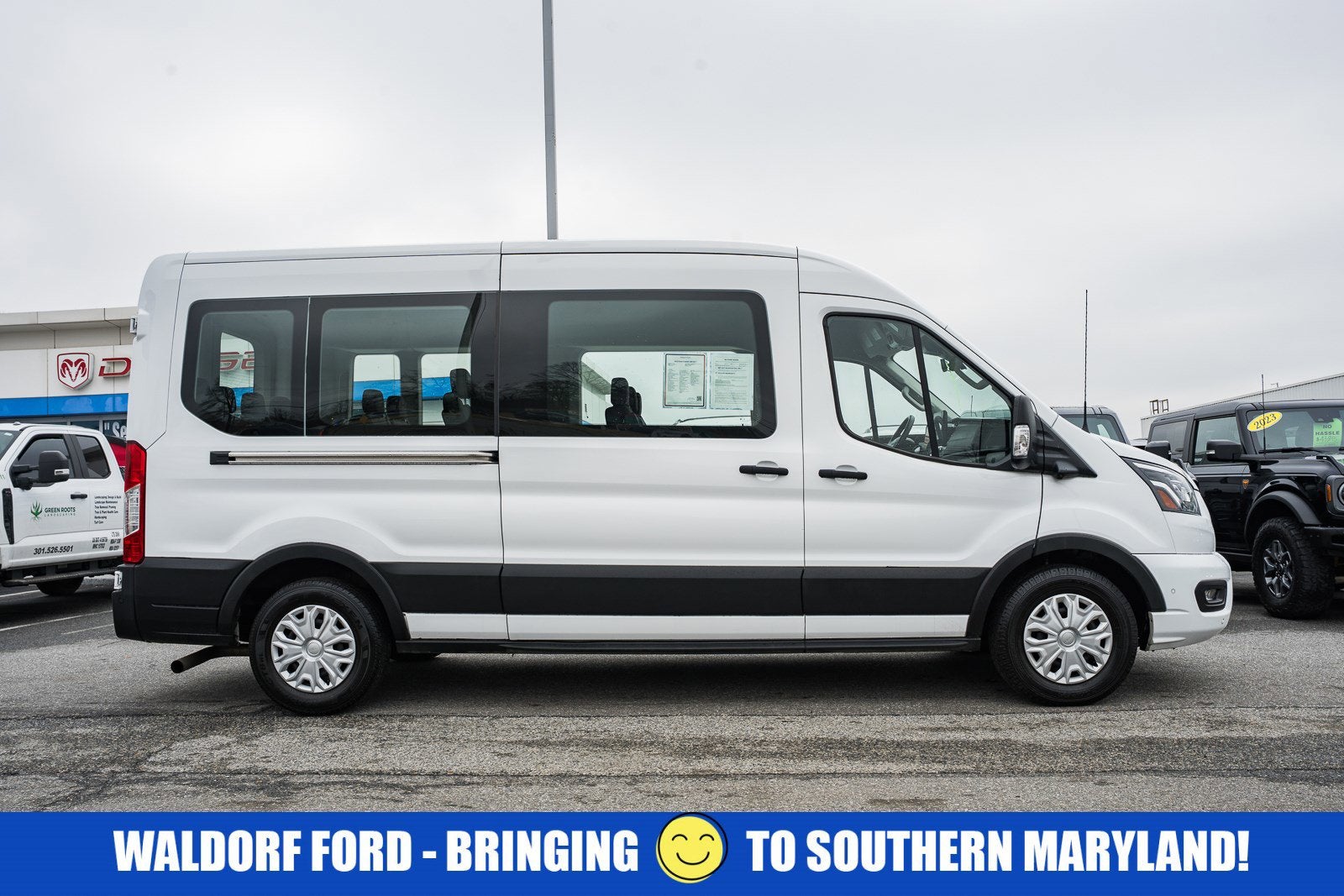 2023 Ford Transit Passenger Wagon 350