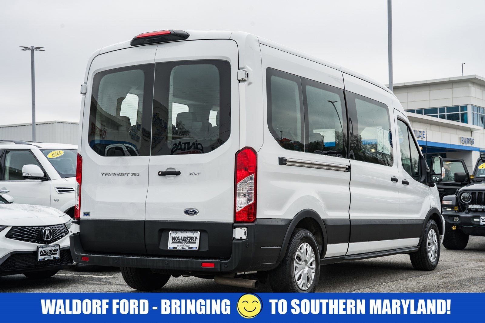 2023 Ford Transit Passenger Wagon 350