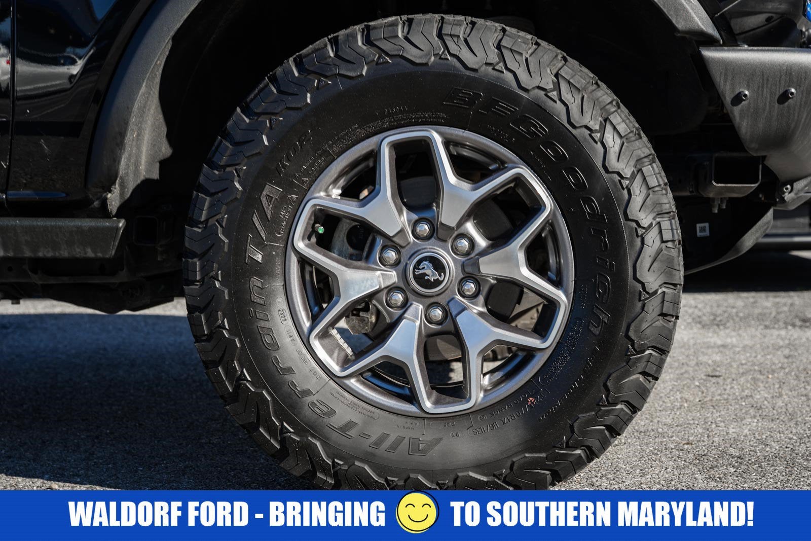 2023 Ford Bronco Base