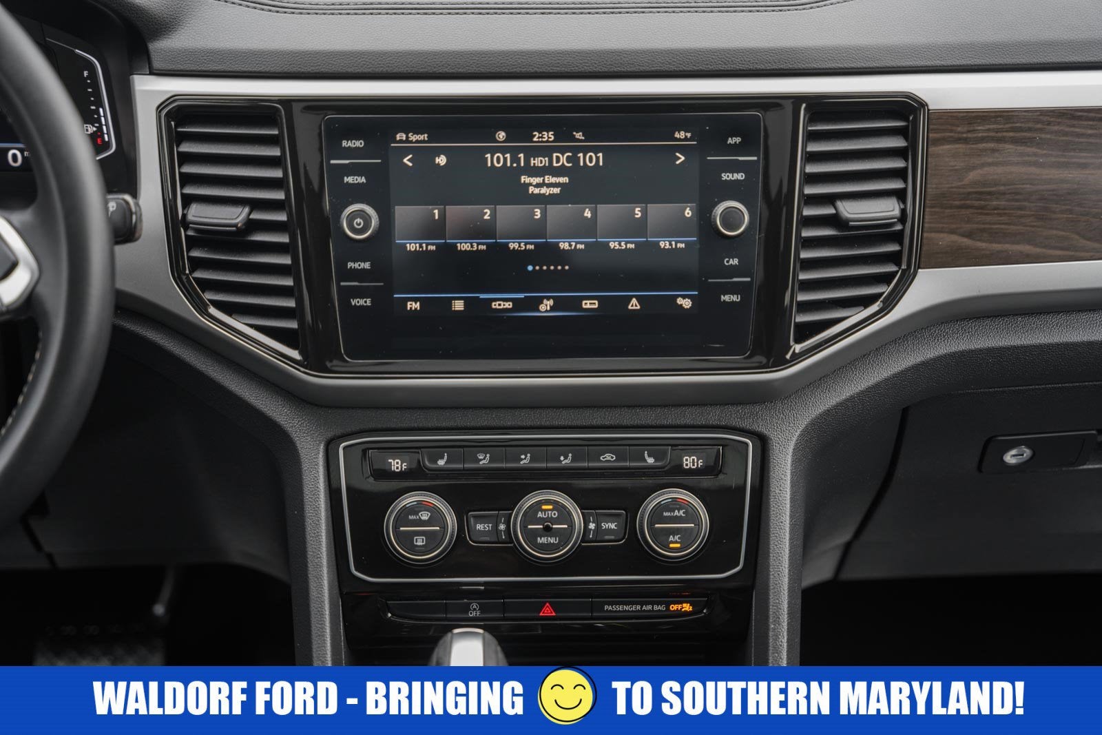 2023 Volkswagen Atlas 3.6L V6 SE w/Technology