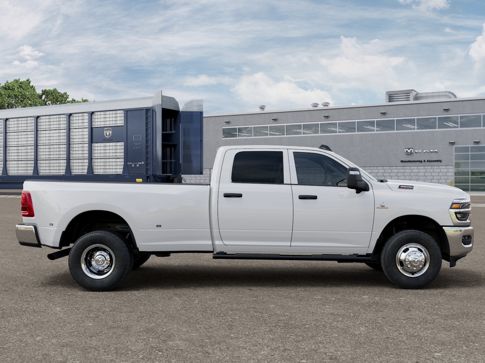 2027 RAM Ram 3500 RAM 3500 TRADESMAN CREW CAB 4X4 8' BOX